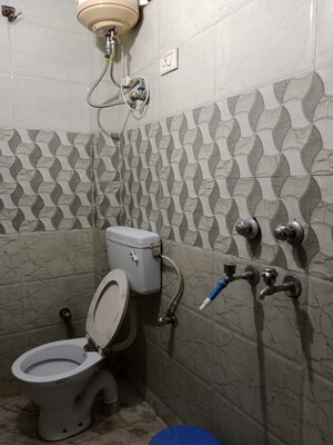 Master Bedroom in 1 BHK Builder Floor at Govindpuri – for Sale