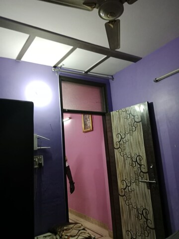Furnished Amenities in 1 BHK Builder Floor at Govindpuri – for Sale