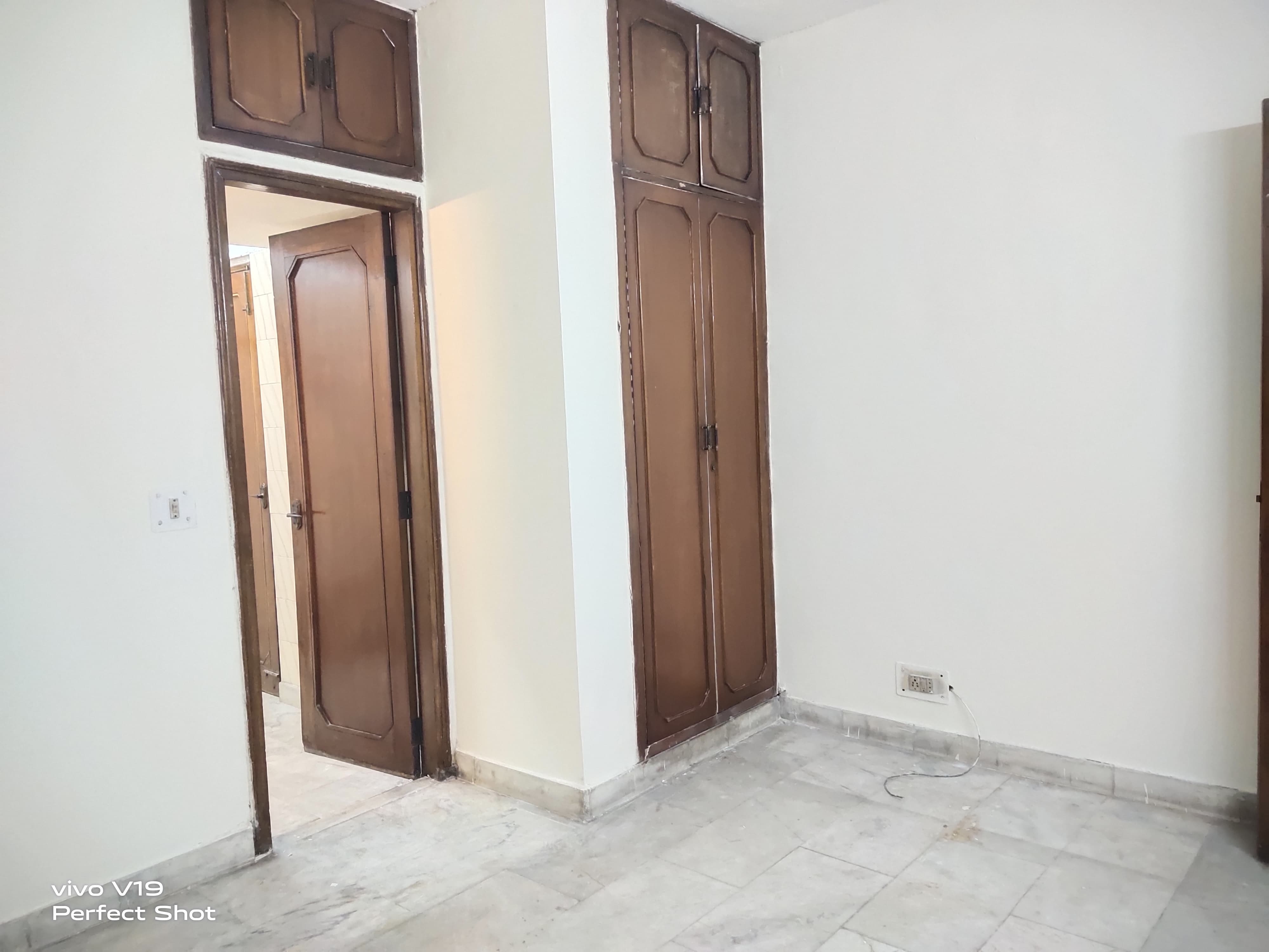 3 BHK Builder Floor For Rent in East Of Kailash 