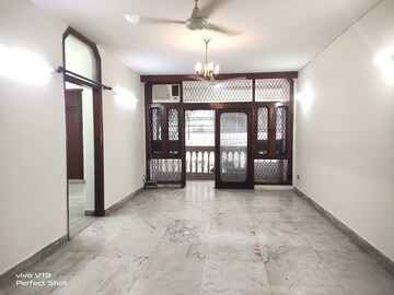 Room in 3 BHK Builder Floor at East Of Kailash – for Rent