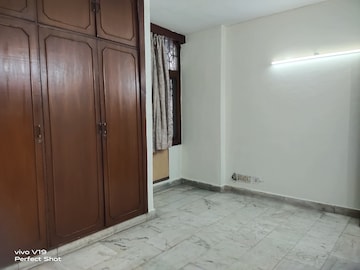 Room in 3 BHK Builder Floor at East Of Kailash – for Rent