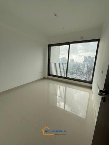 Room in 3 BHK Apartment at Sunteck City Avenue 4, Goregaon West – for Sale