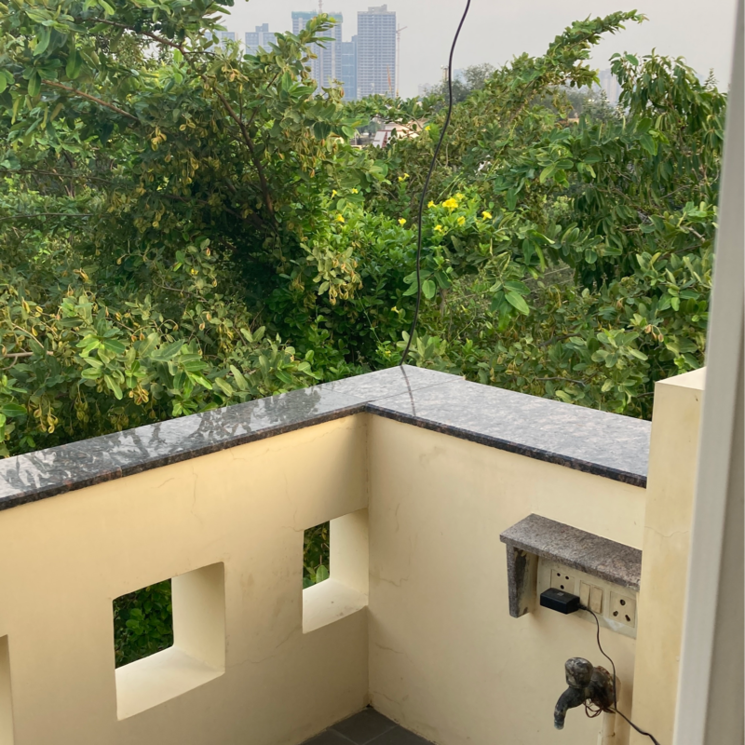 Balcony, rwa-apartments-sector-39 1 Bedroom 450 Sq.Ft. Independent House In Sector 39 Noida 8943726