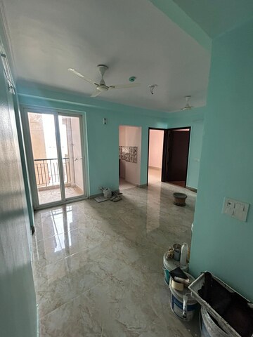 Room in 2.5 BHK Apartment at Amrapali Riverview, Amrapali Leisure Valley – for Sale