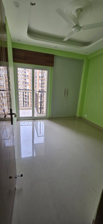 Furnished Amenities in 3.5 BHK Apartment at Amrapali Terrace Homes, Tech Zone 4 Greater Noida – for Rent