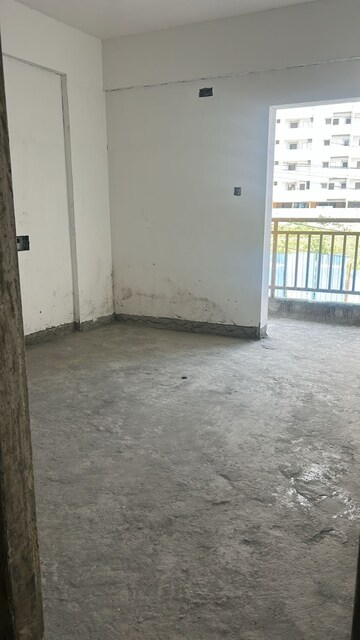 Room in 3 BHK Apartment at Electronic City Phase I – for Sale