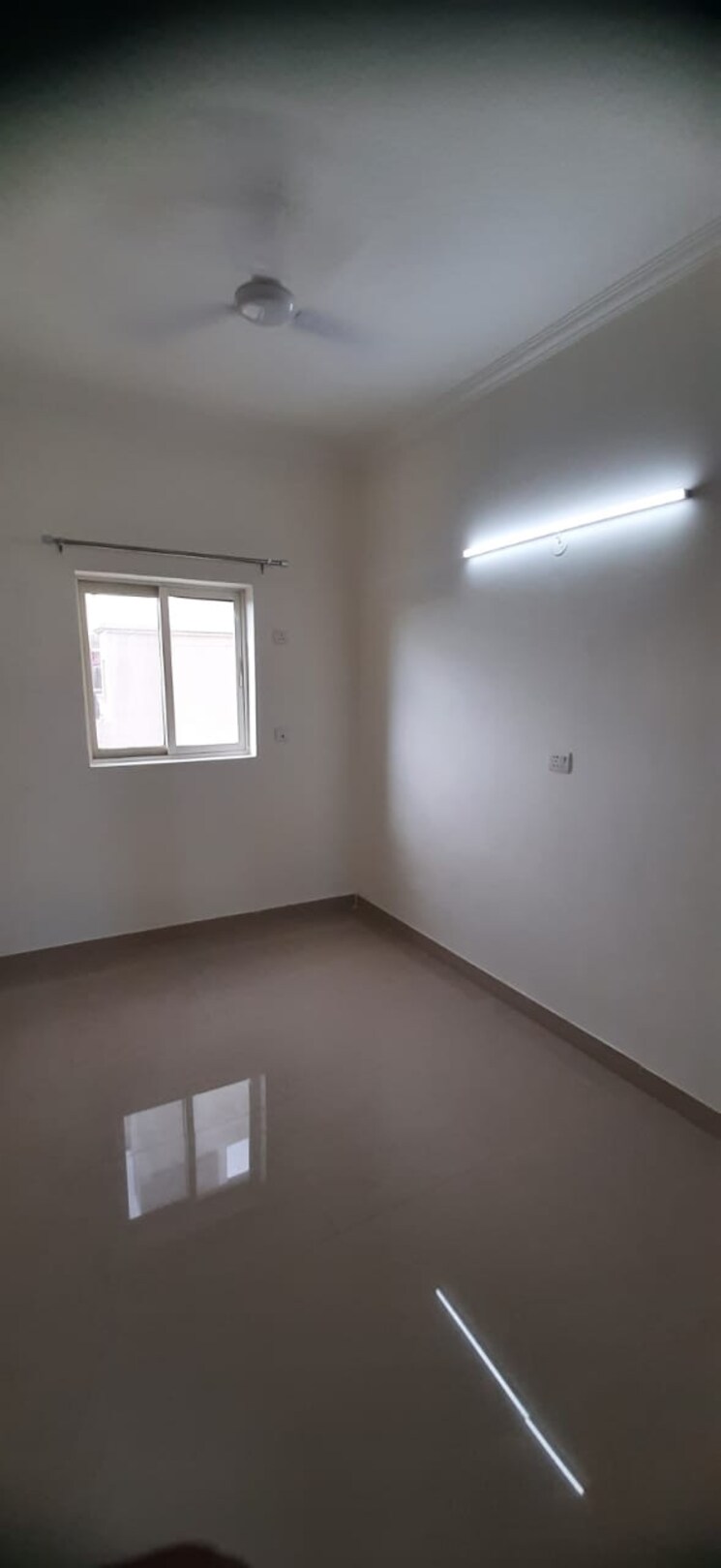 Master Bedroom, awho-shanti-vihar 4 Bedroom 2150 Sq.Ft. Apartment In Sector 95 Gurgaon 8943766