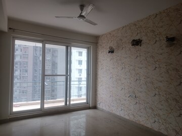 Room in 3 BHK Apartment at Lotus Panache, Sector 110 – for Rent