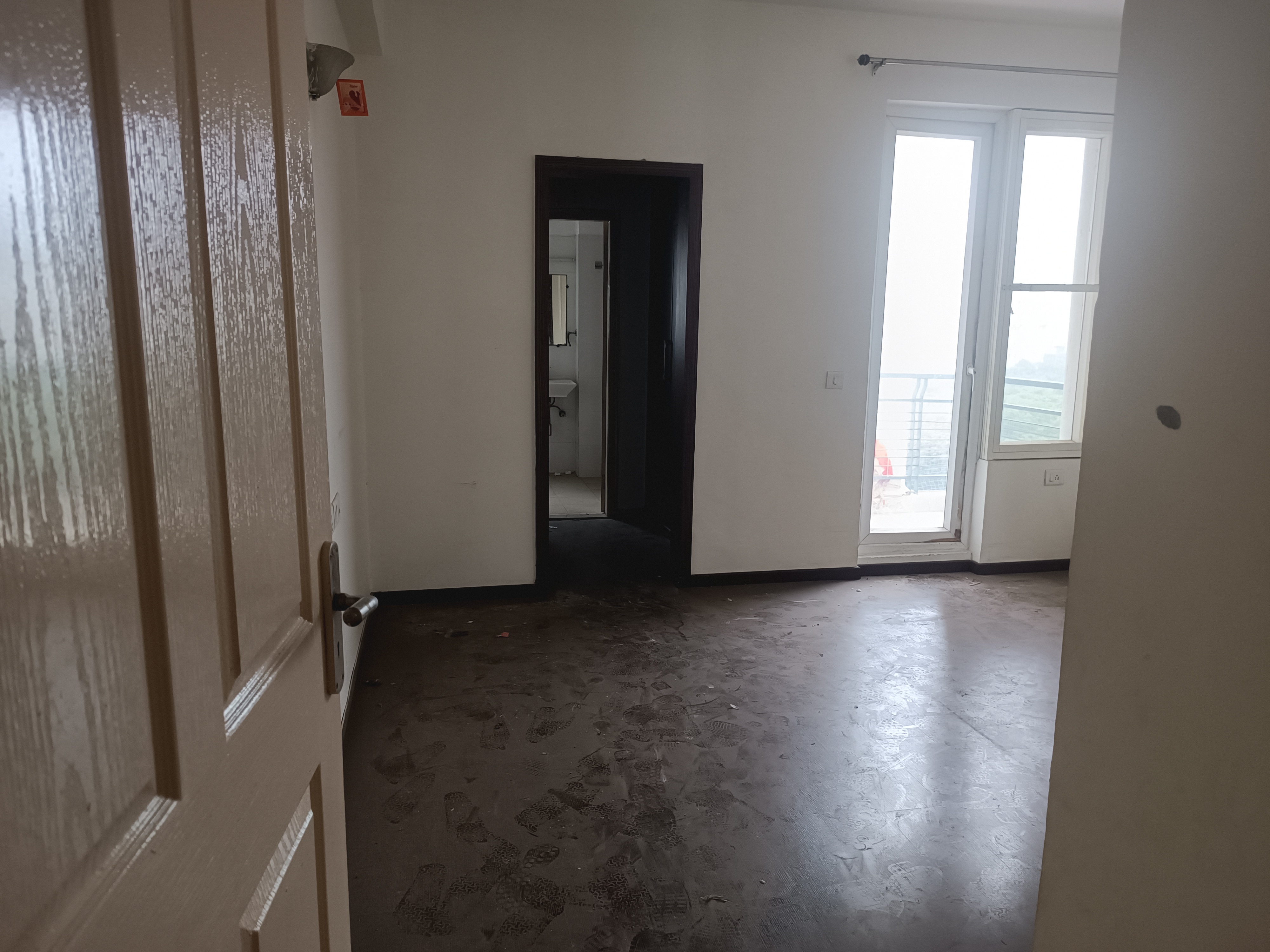 2.5 BHK + Study Room Apartment For Rent in Lotus Panache