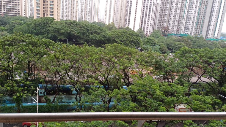 Garden, rustomjee-la-vie 2 Bedroom 850 Sq.Ft. Apartment In Majiwada Thane 8943953
