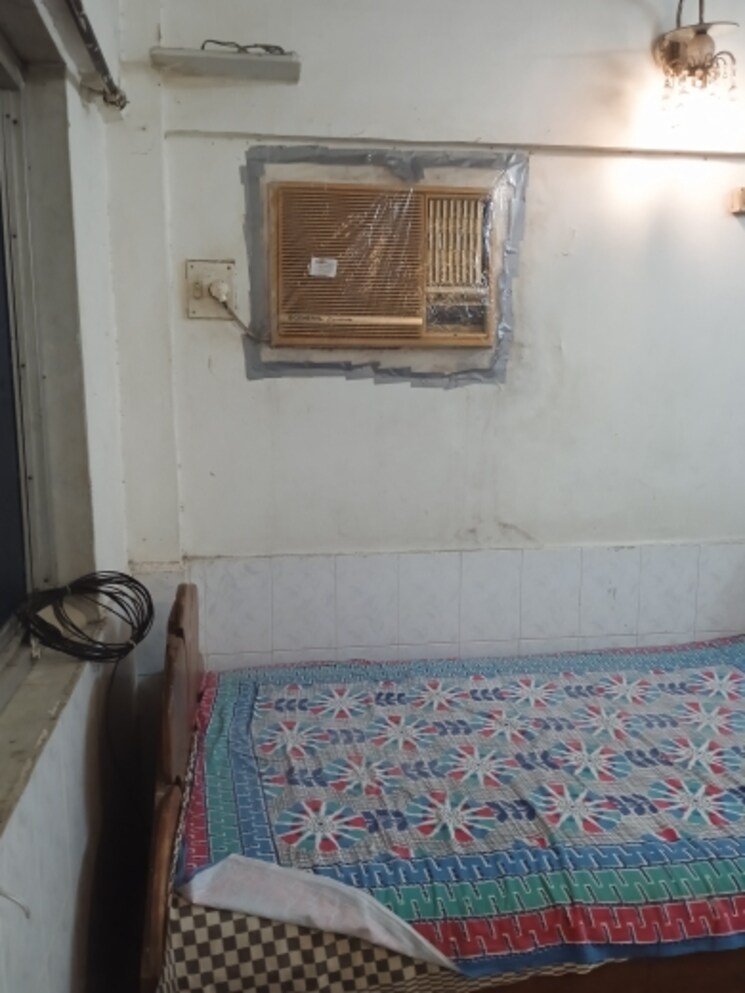 Living Room, andheri west 1 RK 300 Sq.Ft. Apartment In Andheri West Mumbai 8943956