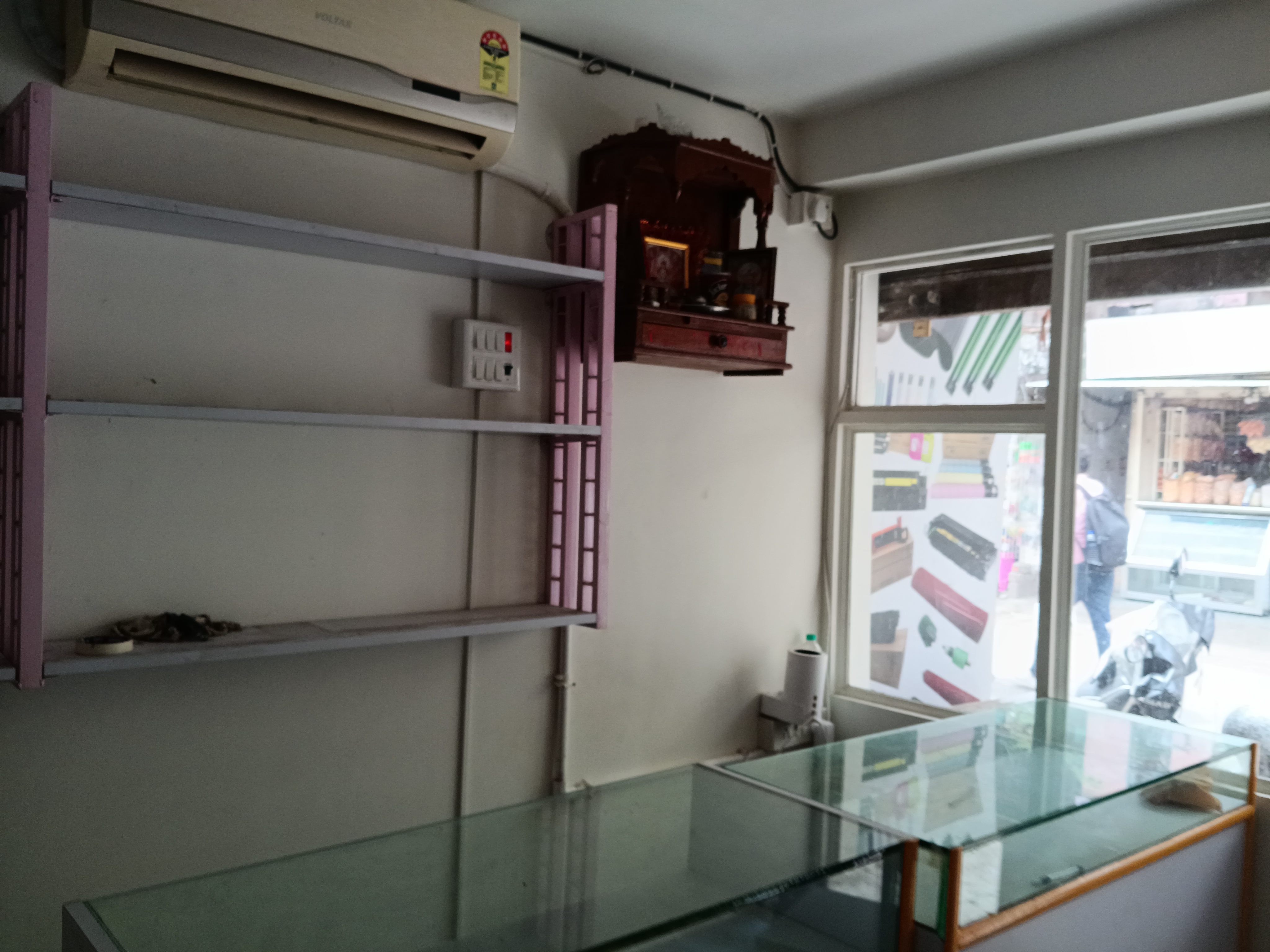 Retail Shop For Rent in Bhailal House Lower Parel