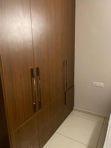 Room in 3 BHK Apartment at SFS Sunnyvale, Kakkanad – for Sale