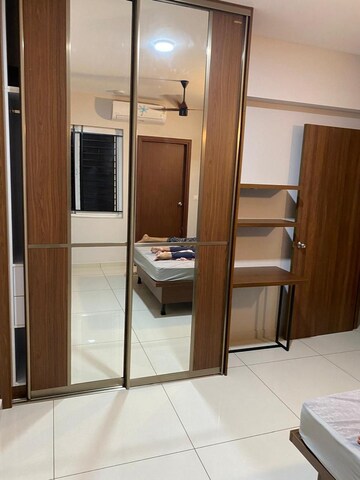 Room in 3 BHK Apartment at SFS Sunnyvale, Kakkanad – for Sale