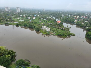  2 BHK Apartment at Vyttila – for Sale
