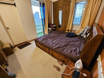 Bedroom in 3 BHK Apartment at Kakkanad – for Sale
