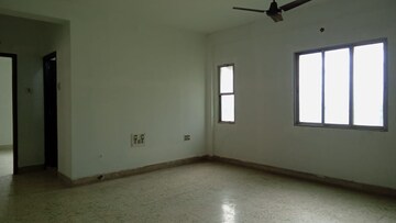Room in 3.5 BHK Builder Floor at Barisha – for Sale