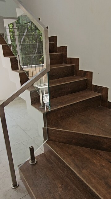 Staircase in 4 BHK Villa at Kakkanad – for Sale