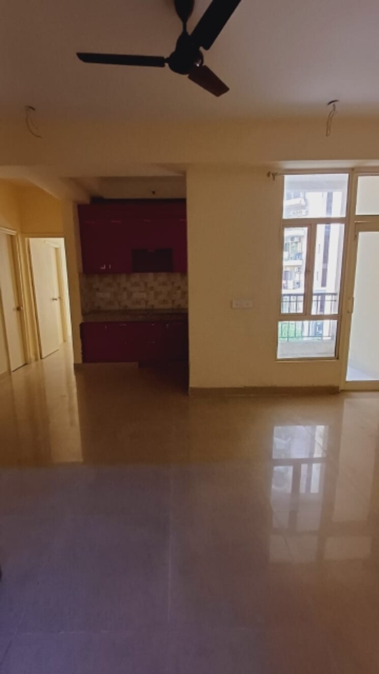 Room, amrapali-golf-homes 2 Bedroom 835 Sq.Ft. Apartment In Sector 4 Greater Noida Greater Noida 8943995