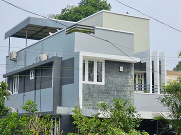 4 BHK Villa – Exterior View View at Kakkanad - for Sale