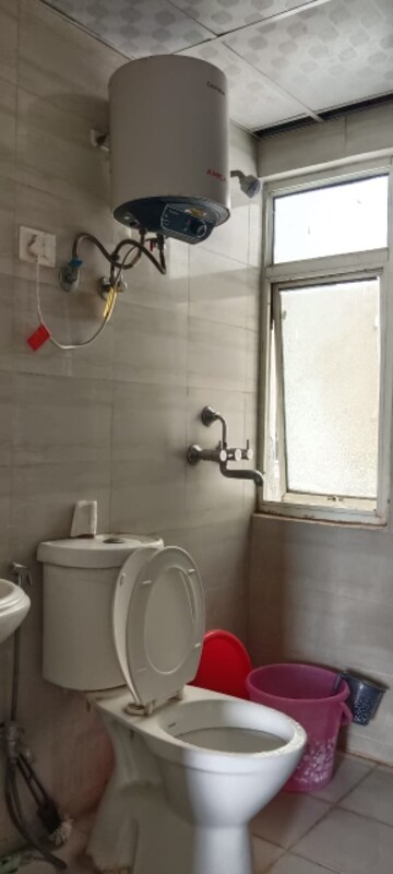 Bathroom in 3 BHK Apartment at Amrapali Golf Homes, Sector 4 Greater Noida – for Rent