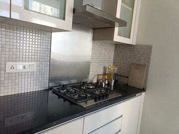 Kitchen in 3.5 BHK Apartment at DLF The Ultima, Sector 81 – for Rent
