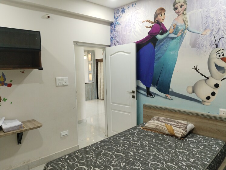 Bedroom, sri-sai-ayyapa-sadan 3 Bedroom 1600 Sq.Ft. Apartment In Madhapur Hyderabad 8944122