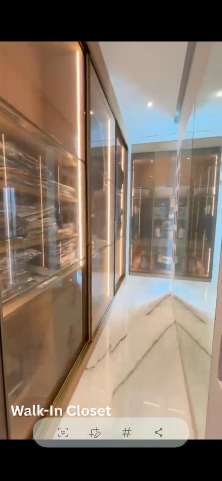 Balcony, lokhandwala-minerva-mahalaxmi 3.5 Bedroom 2400 Sq.Ft. Apartment In Mahalaxmi Mumbai 8944201