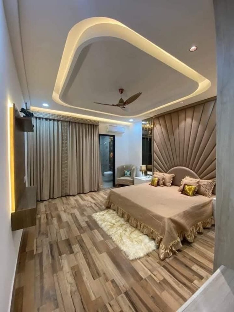 Bedroom, freedom fighters enclave 3 Bedroom 1500 Sq.Ft. Apartment In Freedom Fighters Enclave Delhi 8944236