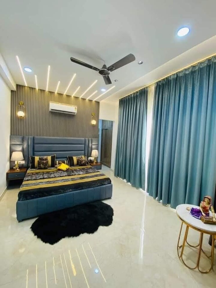 Bedroom, freedom fighters enclave 3 Bedroom 1500 Sq.Ft. Apartment In Freedom Fighters Enclave Delhi 8944236