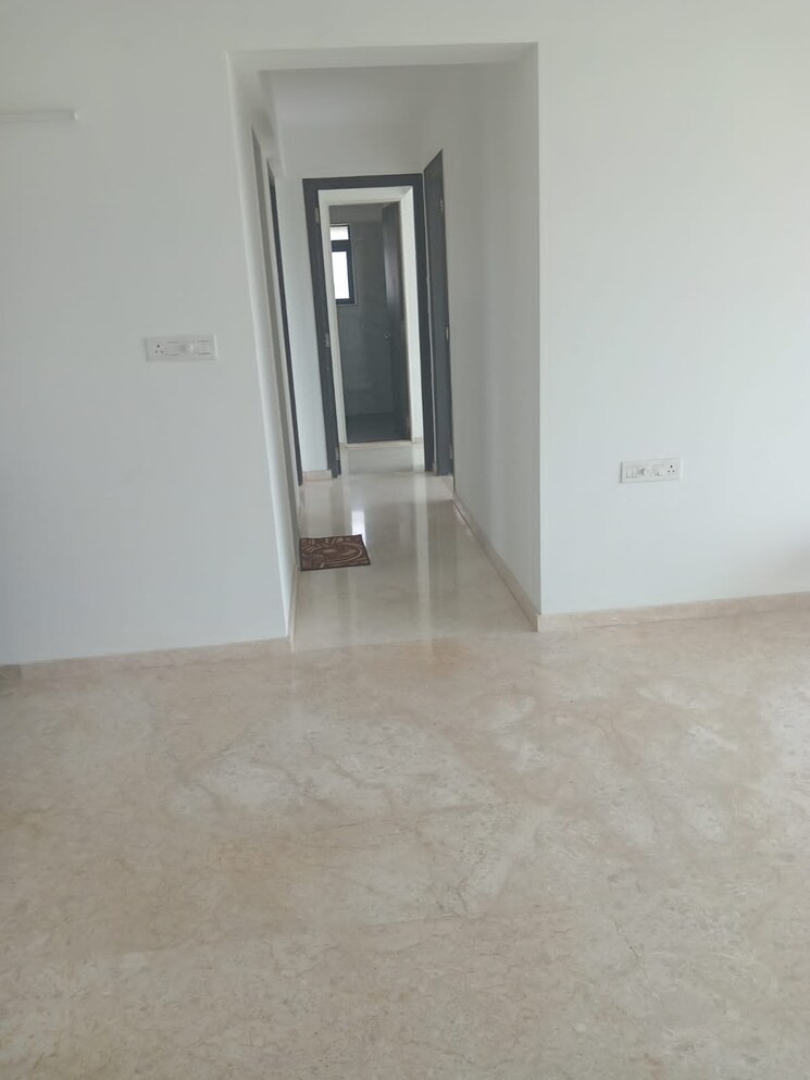 Room, dlh-legacy 3 Bedroom 1280 Sq.Ft. Apartment In Juhu Mumbai 8944242