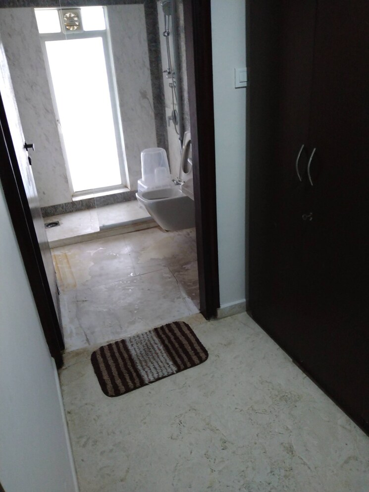 Bathroom, jaycee-bhagtani-krishaang 4 Bedroom 2507 Sq.Ft. Apartment In Powai Mumbai 8944680