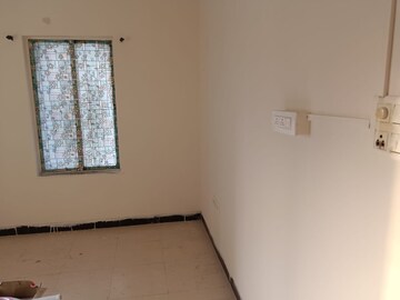 Bedroom in 2 BHK Apartment at Kharadi – for Rent
