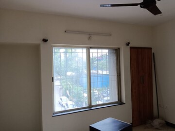 Master Bedroom in 2 BHK Apartment at Kharadi – for Rent