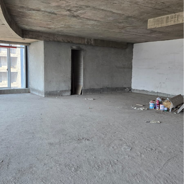  Parking, lotus-link-square Commercial Office Space 1700 Sq.Ft. In Andheri West Mumbai 8944247