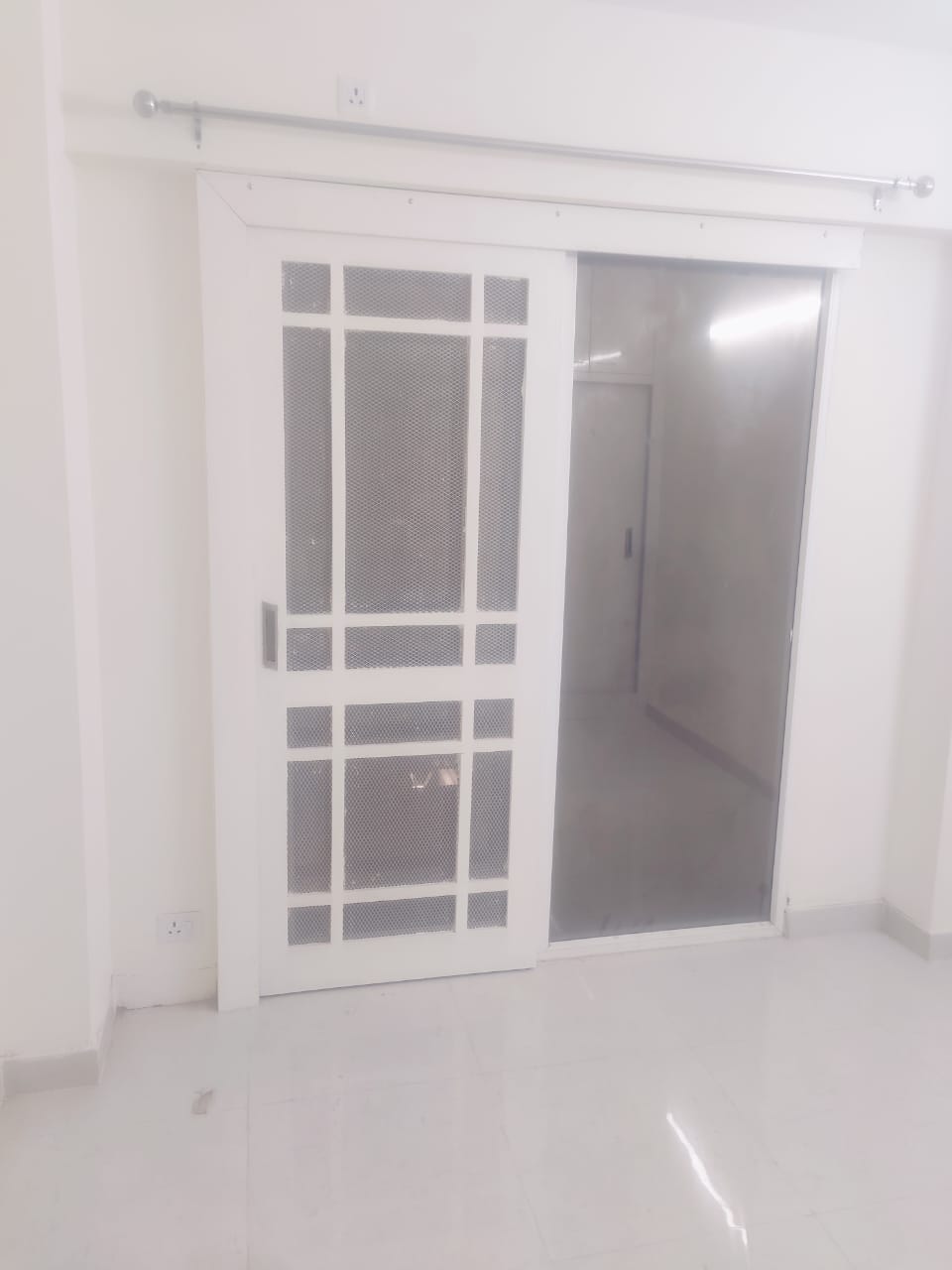 2 BHK Apartment For Rent in Signature The Serenas