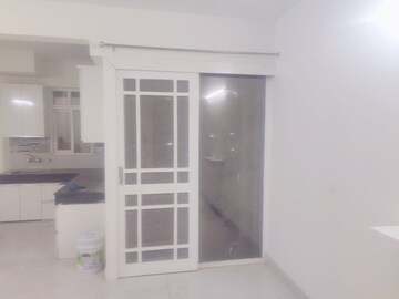 Room in 2 BHK Apartment at Signature The Serenas, Sohna Sector 36 – for Rent