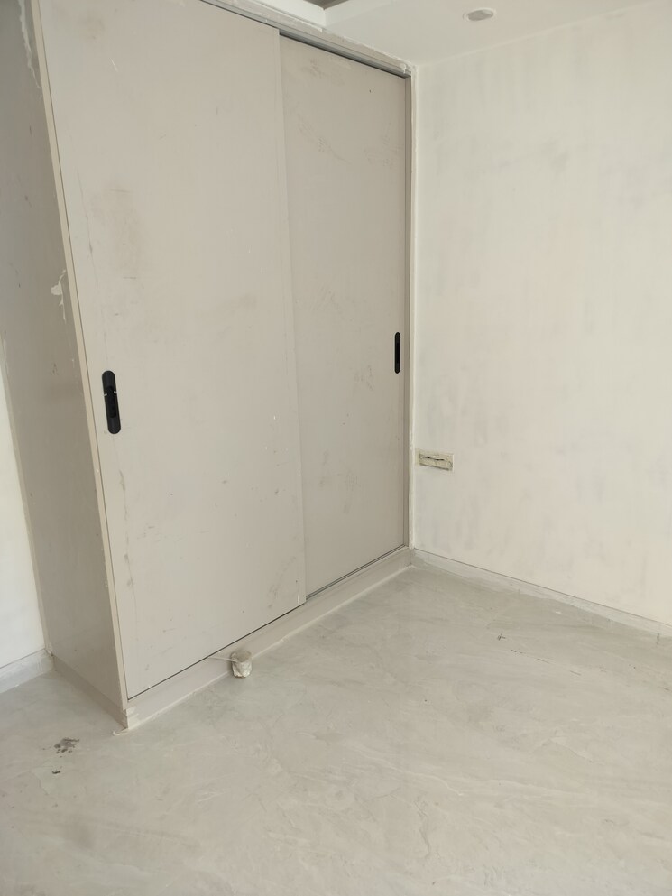 Room, sultanpur 3 Bedroom 1100 Sq.Ft. Builder Floor In Sultanpur Delhi 8944382