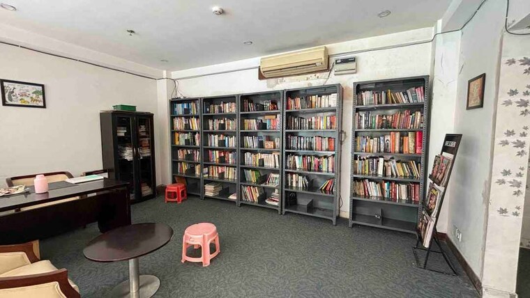  Parking, paramount-symphony 2 Bedroom 1365 Sq.Ft. Apartment In Sain Vihar Ghaziabad 8944394