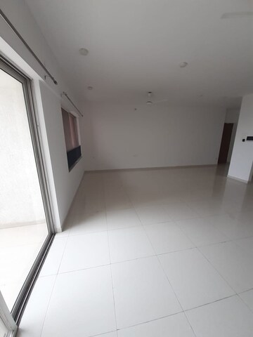 Room in 3 BHK Apartment at Godrej Elements, Hinjewadi – for Sale