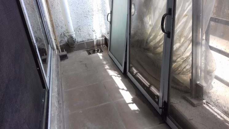 Balcony, satguru-solitaire 2 Bedroom 800 Sq.Ft. Apartment In Kasarvadavali Thane 8944412