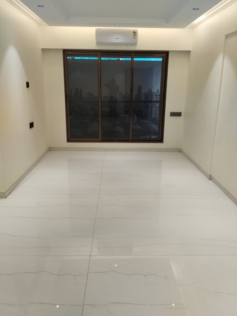 Room, andheri east 2 Bedroom 675 Sq.Ft. Apartment In Andheri East Mumbai 8944429