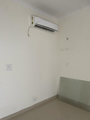 Furnished Amenities in 4 BHK Apartment at Ansal API Esencia, Sector 67 – for Rent
