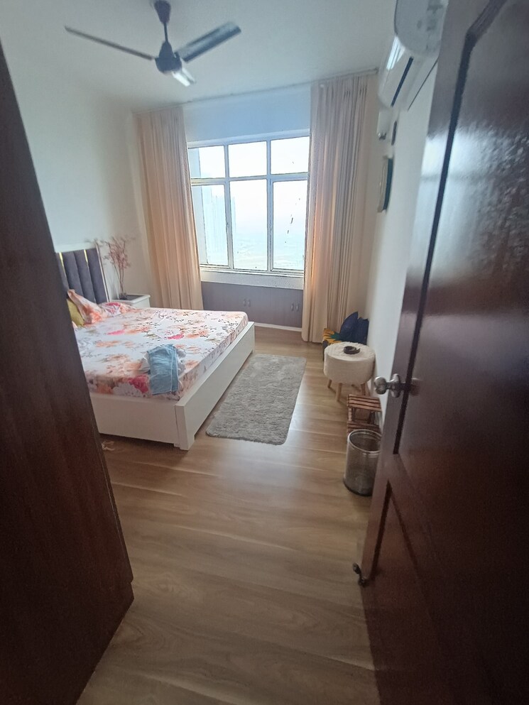 Bedroom, raheja-vedaanta 3 Bedroom 2660 Sq.Ft. Apartment In Sector 108 Gurgaon 8944451