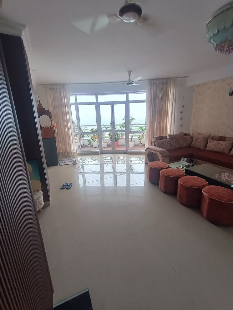 Living Room, raheja-vedaanta 3 Bedroom 2660 Sq.Ft. Apartment In Sector 108 Gurgaon 8944451