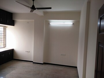 Room in 3 BHK Apartment at Kaypee Grandeur Indiranagar, Indiranagar – for Rent