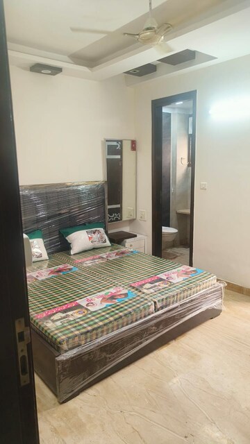 Bedroom in 3.5 BHK Builder Floor at Janakpuri – for Rent