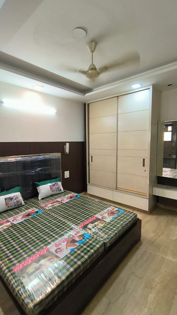 Bedroom, janakpuri 3.5 Bedroom 1800 Sq.Ft. Builder Floor In Janakpuri Delhi 8944467