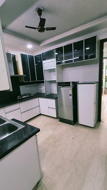 Kitchen in 3.5 BHK Builder Floor at Janakpuri – for Rent