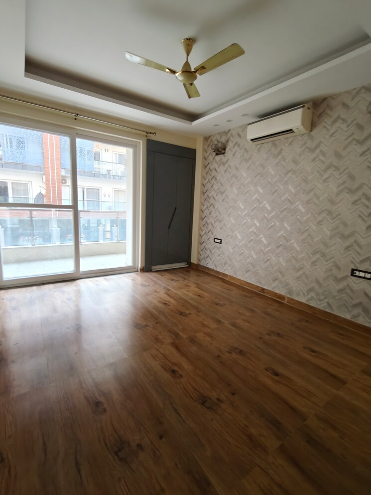 Room, aradhya-homes 4 Bedroom 2200 Sq.Ft. Apartment In Sector 67a Gurgaon 8944463